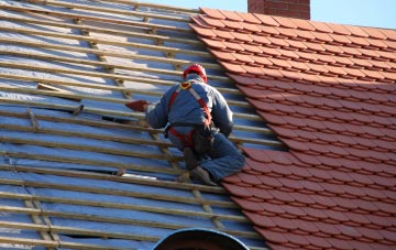 roof tiles Redlingfield, Suffolk